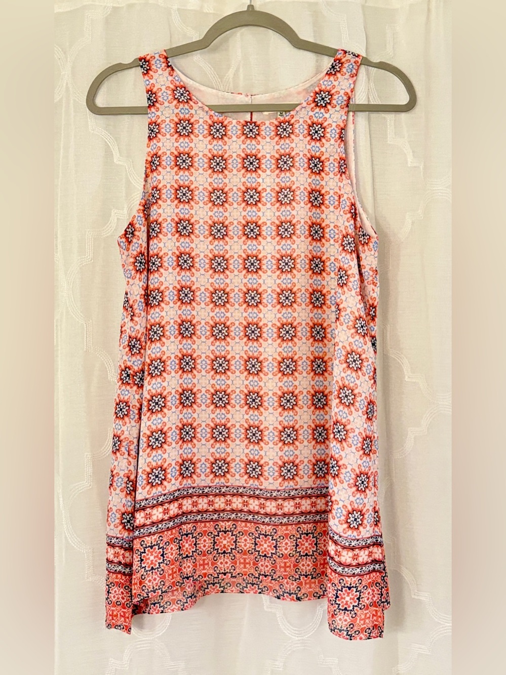 Max Studio Medium Coral Orange Geometric Sleeveless Tunic Tank Top